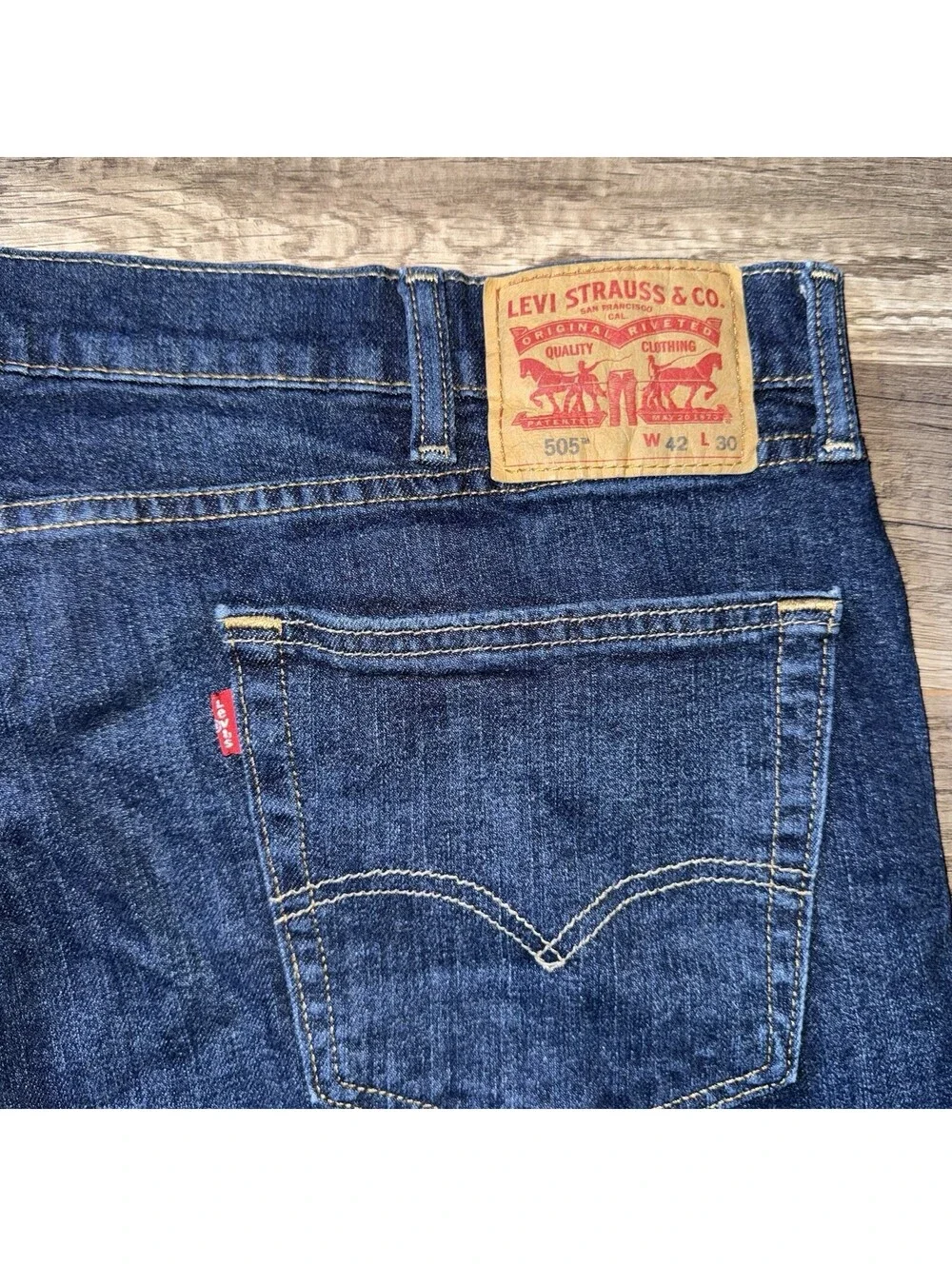 Levi’s 505 Jeans Men’s 42x25 Dark Blue Straight Leg Button Fly Custom Hem